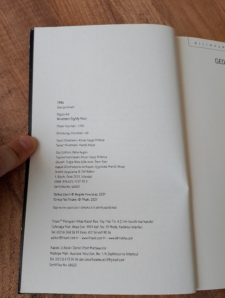 George Orwell - 1984 Roman - Görsel 2