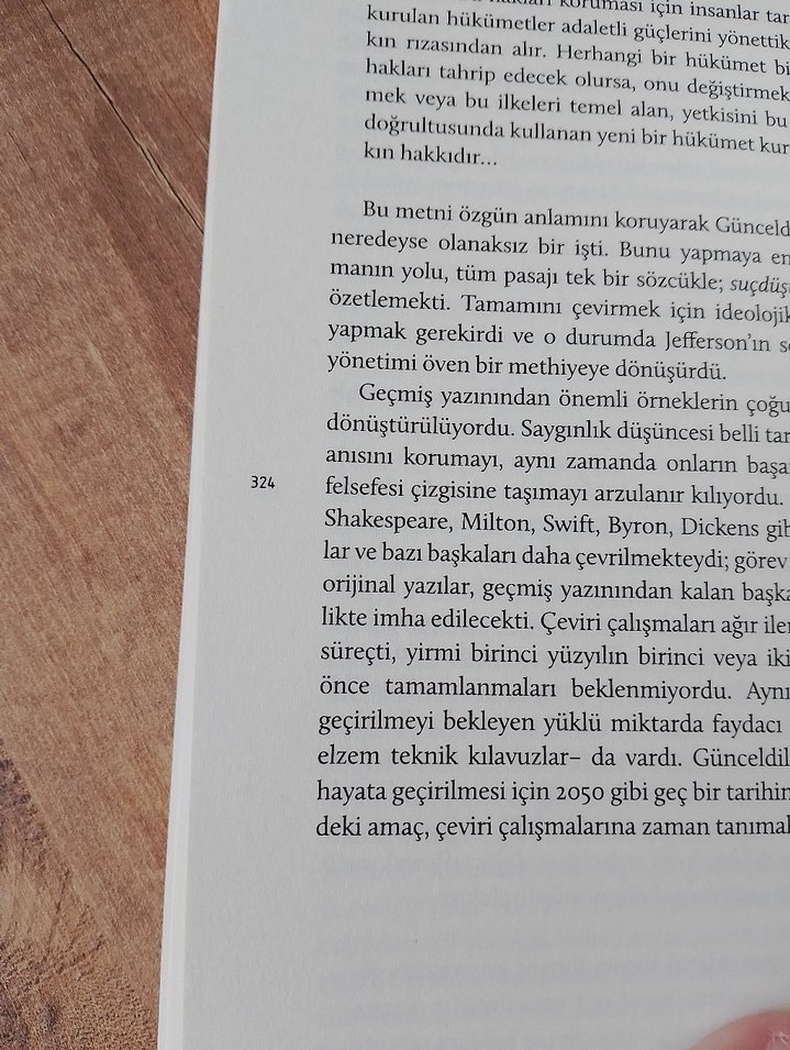 George Orwell - 1984 Roman - Görsel 4