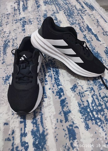 Adidas Erkek Siyah-Beyaz Spor Ayakkabı - Görsel 2