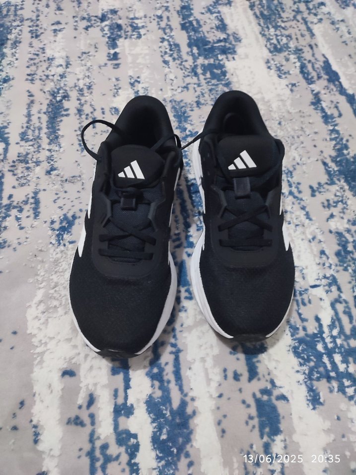 Adidas Erkek Siyah-Beyaz Spor Ayakkabı - Görsel 4