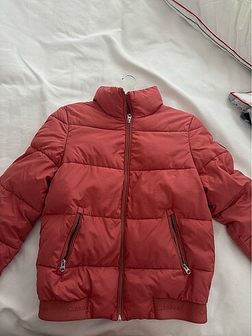 CALVIN KLEIN MONT