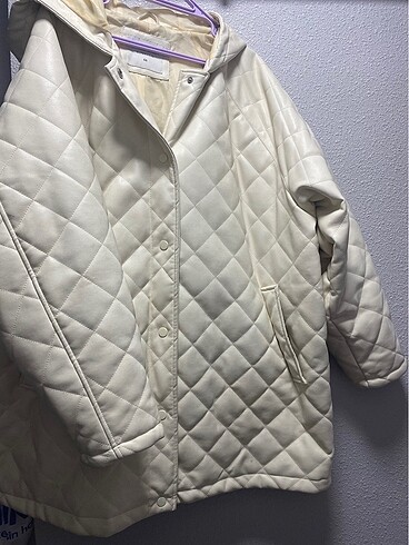 LC Waikiki Deri mont