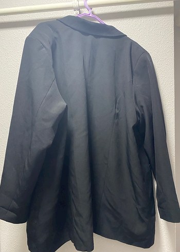 Düğmeli Siyah Kadın Ceket - Görsel 3