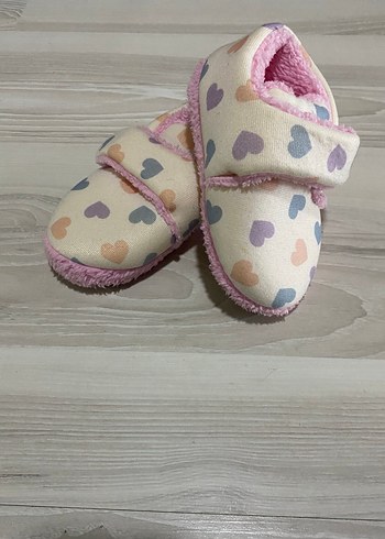 Kız Çocuk Kalın Tabanlı Ev ayakkabısı - Görsel 2