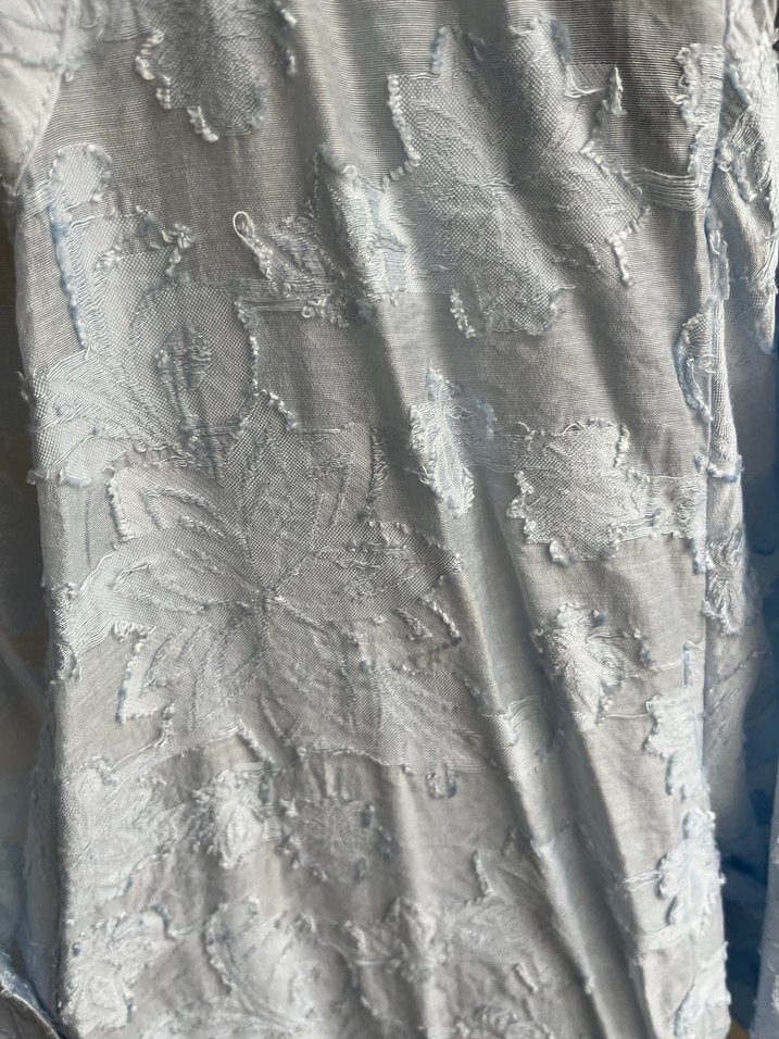 Zara Düğmeli V Yaka Uzun Kollu Keten Gömlek - Görsel 3