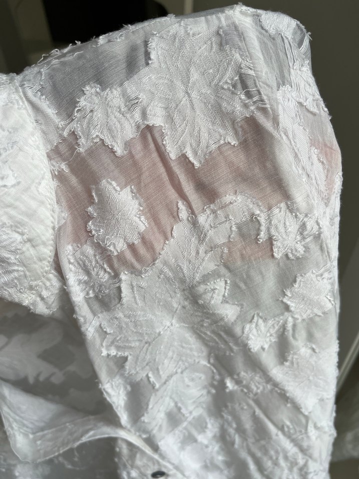 Zara Nakışlı Beyaz Keten Kadın Gömlek - Görsel 4