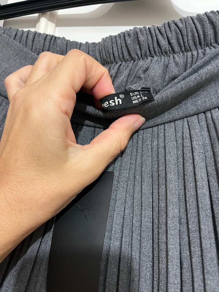 Gri Pilili Mini şort Etek - Görsel 3