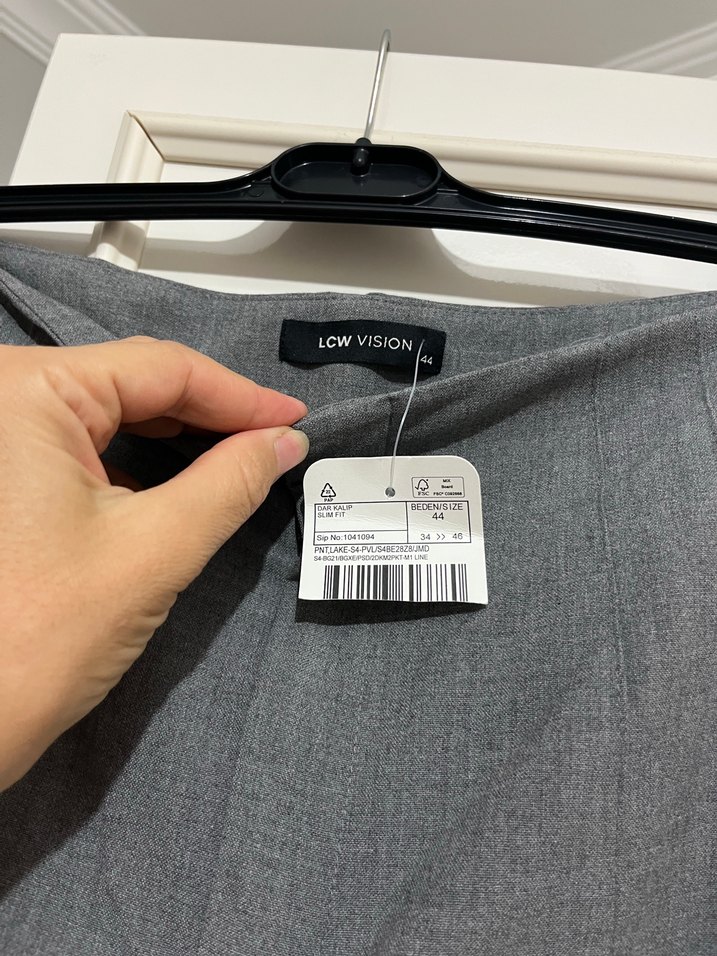 Zara model Gri Kadın Kumaş Pantolon - Görsel 2