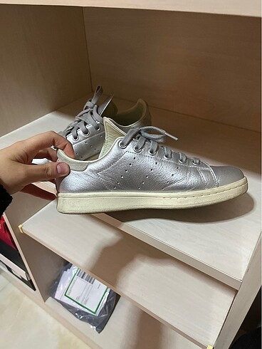 36 Beden gri Renk Adidas gümüş ayakkabı