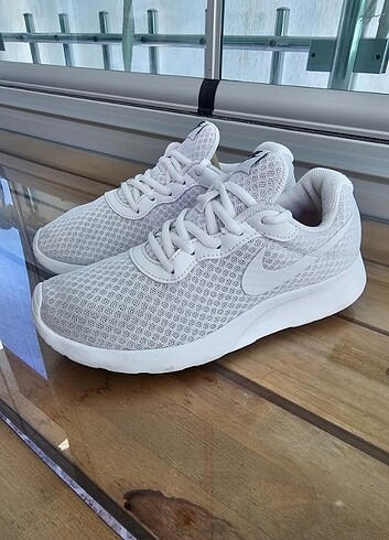 36 Beden Nike Ayakkabı