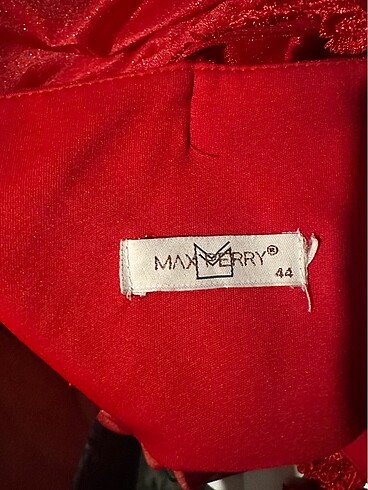 Kırmızı abiye elbise - Görsel 6