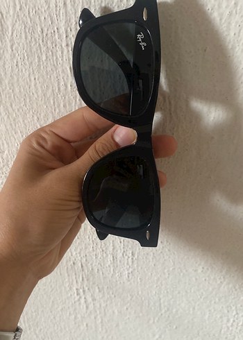 Ray Ban Şeffaf Siyah Ray-Ban Kadın Güneş Gözlüğü