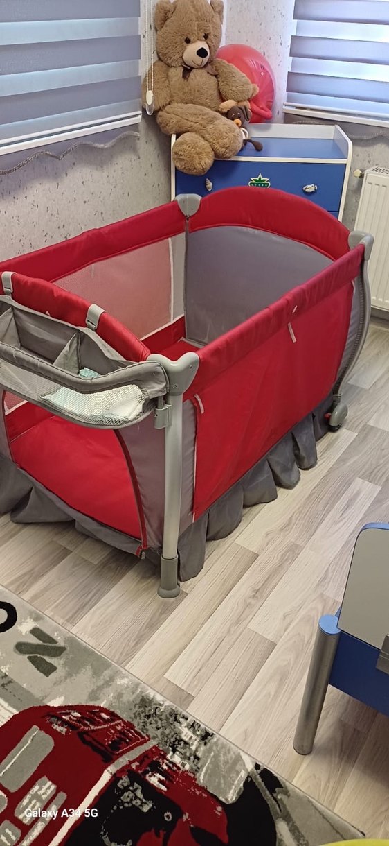 Koyu Kırmızı Oyun Parkı Yatağı - Görsel 2