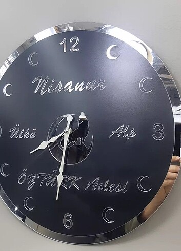 Beden çeşitli Renk 40 cm gümüş pleksi kişye özel duvar saati