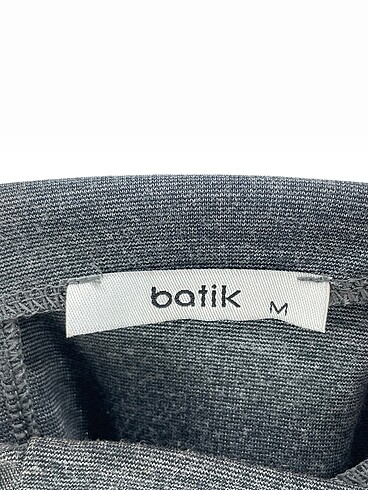 m Beden gri Renk Batik Kısa Elbise %70 İndirimli.