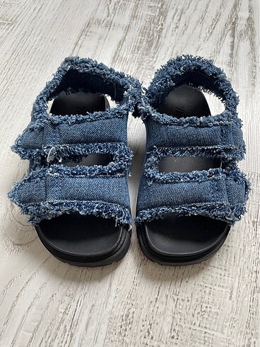 Zara Zara sandalet