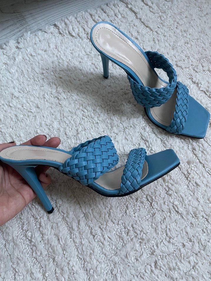 Mavi Örgü Detaylı Kadın Terlik - Görsel 4