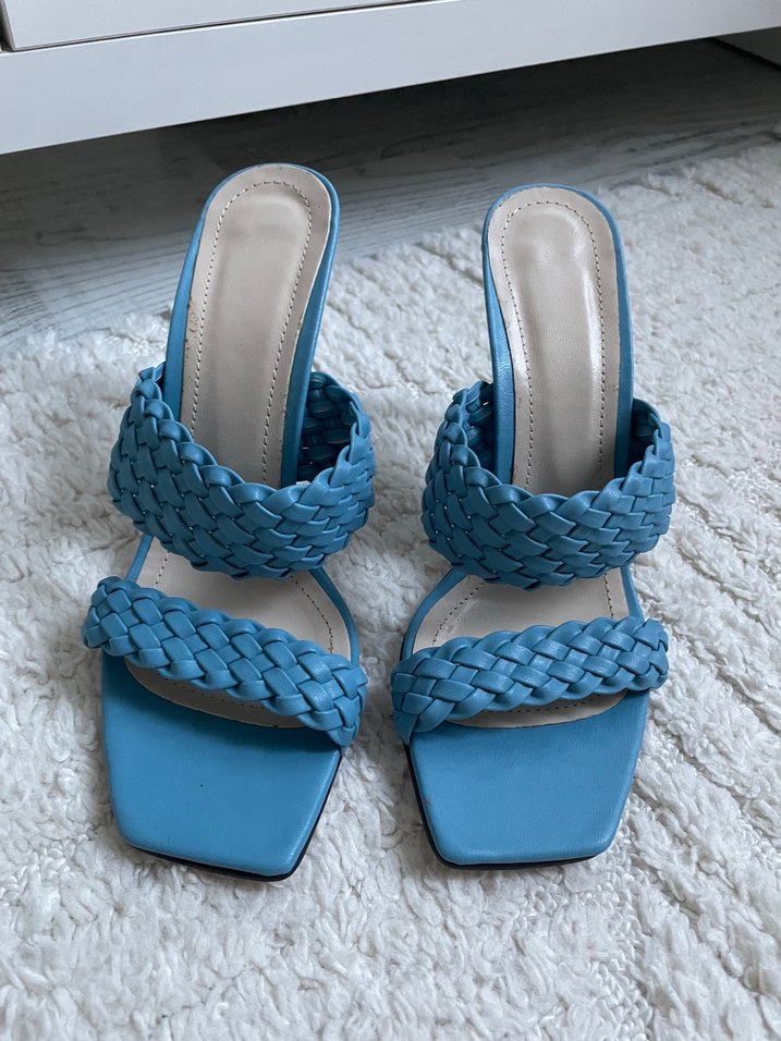 Mavi Örgü Detaylı Kadın Terlik - Görsel 2