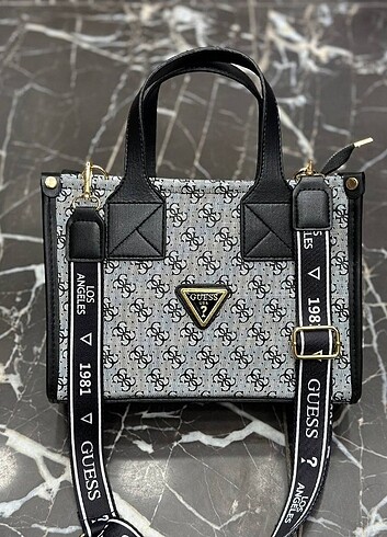 Guess çanta 