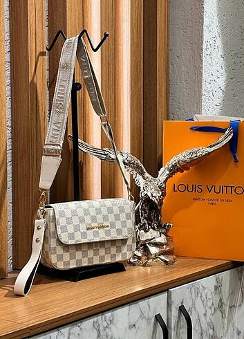 Louis Vuitton çanta 