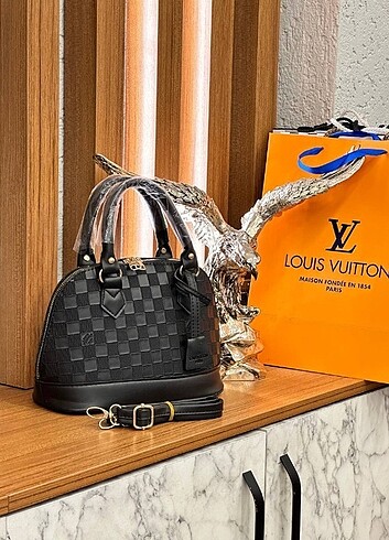 Louis Vuitton çanta 