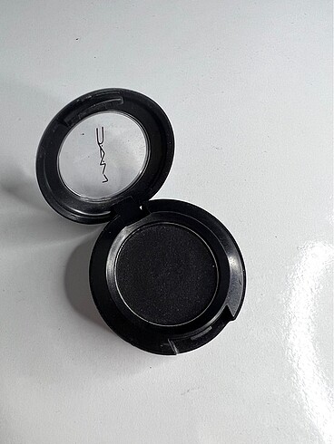 Mac Men Love Mystery Far