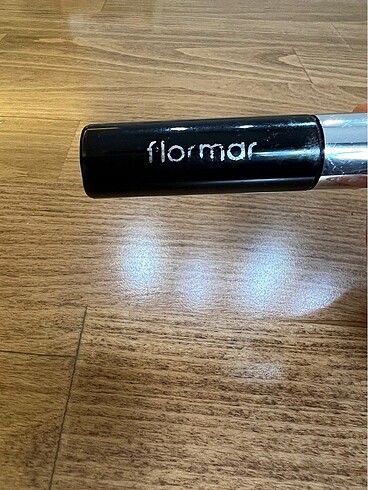  Beden Flormar tinted brow gel - beige