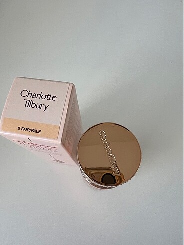 Sephora Charlotte Tilbury Flawless Filter 02