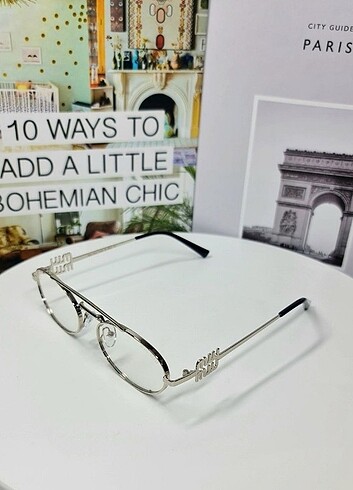 Kadın gözlük modeli - Görsel 5