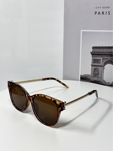 YvesSaintLaurent KADIN GÖZLÜK