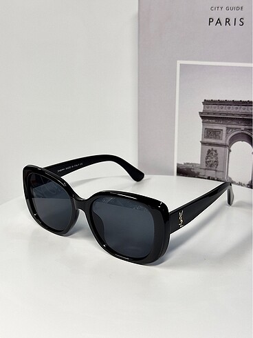 YvesSaintLaurent KADIN GÖZLÜK