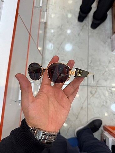 MIU MIU KADIN GÖZLÜK
