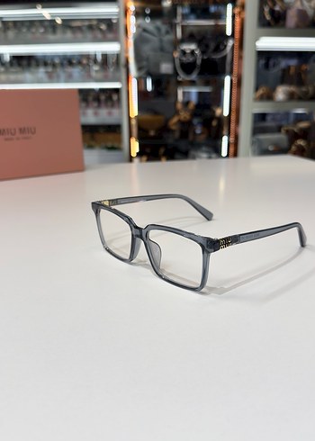 MIU MIU KADIN GÖZLÜK - Görsel 3