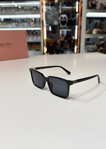 MIU MIU KADIN GÖZLÜK - Görsel 2