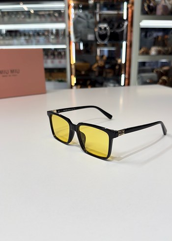 MIU MIU KADIN GÖZLÜK - Görsel 4