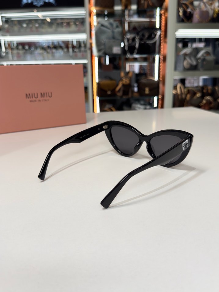 MIU MIU KADIN GÖZLÜK - Görsel 4