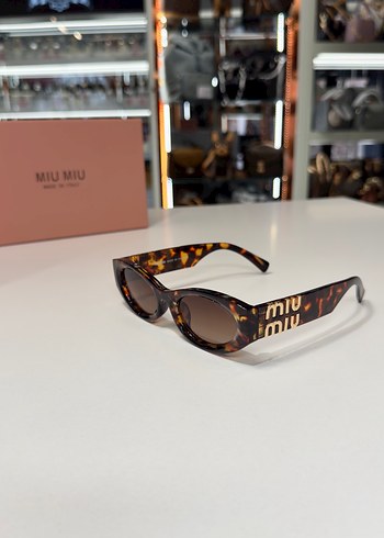 MIU MIU KADIN GÖZLÜK - Görsel 2