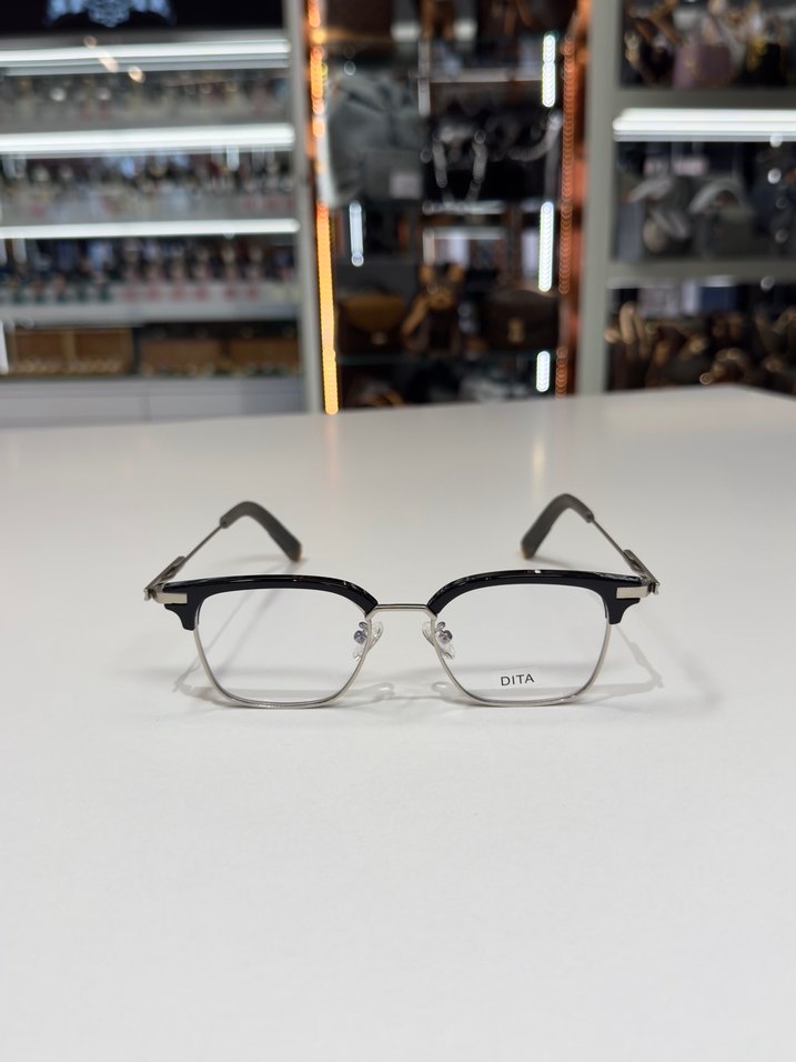 DITA UNISEX GÖZLÜK - Görsel 3