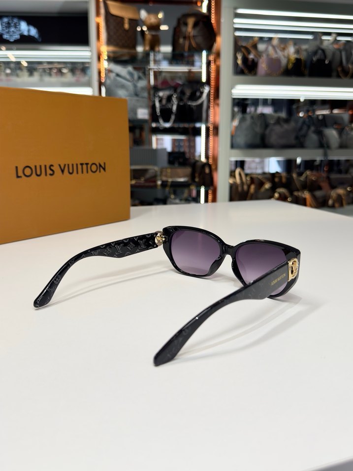 LOUIS VUITTON KADIN GÖZLÜK - Görsel 2