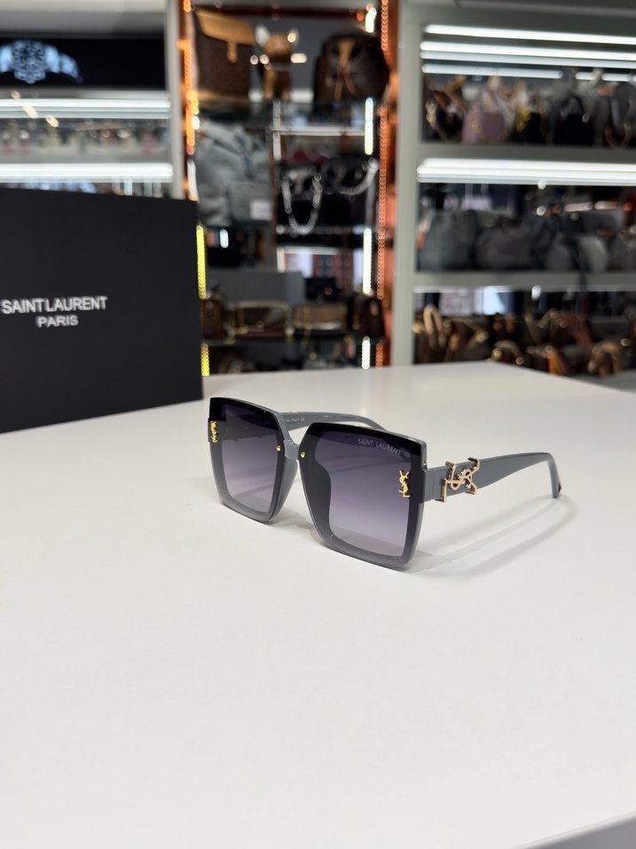 YvesSaintLaurent KADIN GÖZLÜK - Görsel 2