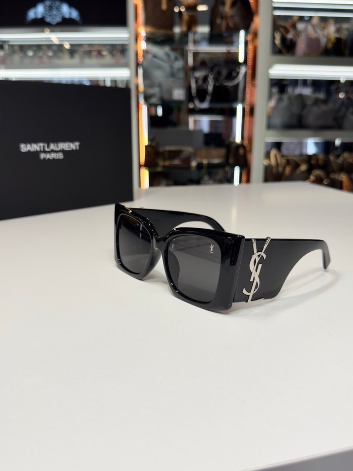 YvesSaintLaurent KADIN GÖZLÜK - Görsel 4