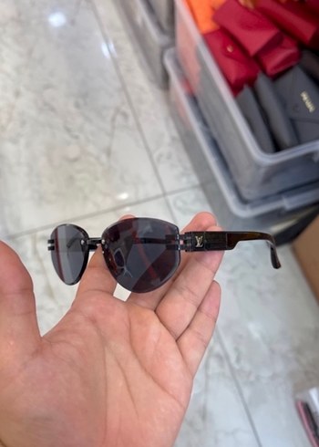 Bordo Transparan Klasik Kadın Güneş Gözlüğü - Görsel 2