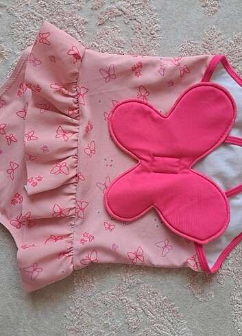 LC Waikiki Kiz cocuk mayo