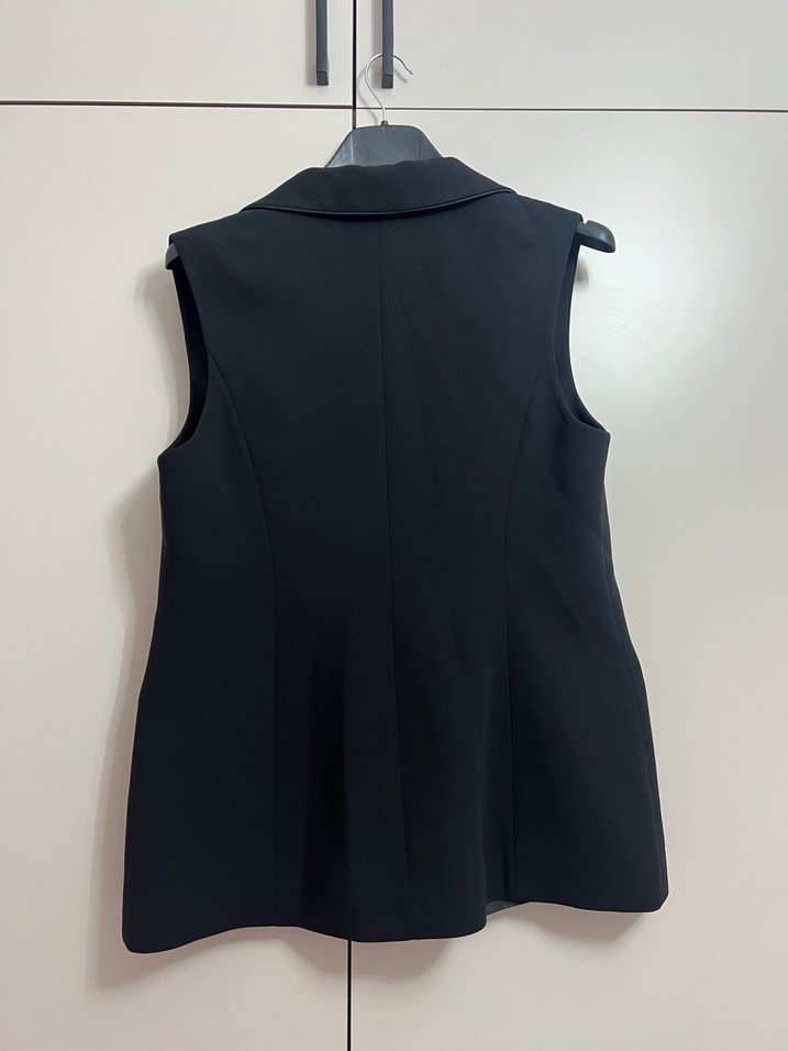 Siyah Düğmeli Kolsuz Kadın Blazer Ceket - Görsel 3