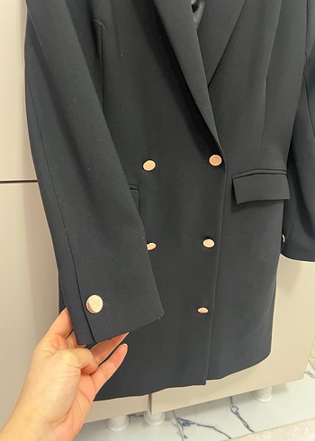 Düğmeli Siyah Midi Kadın Blazer elbise - Görsel 3