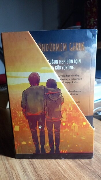 Güneşi Söndürmem Gerek Seti + 2 Tane Ayraç