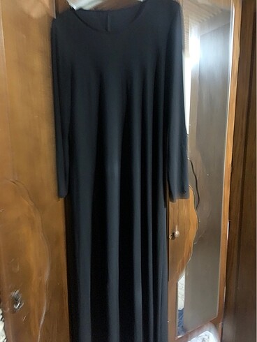 Armine Abaya