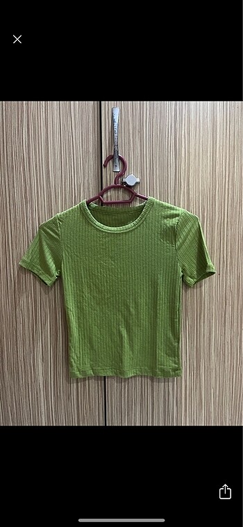 Yeşil body tişört