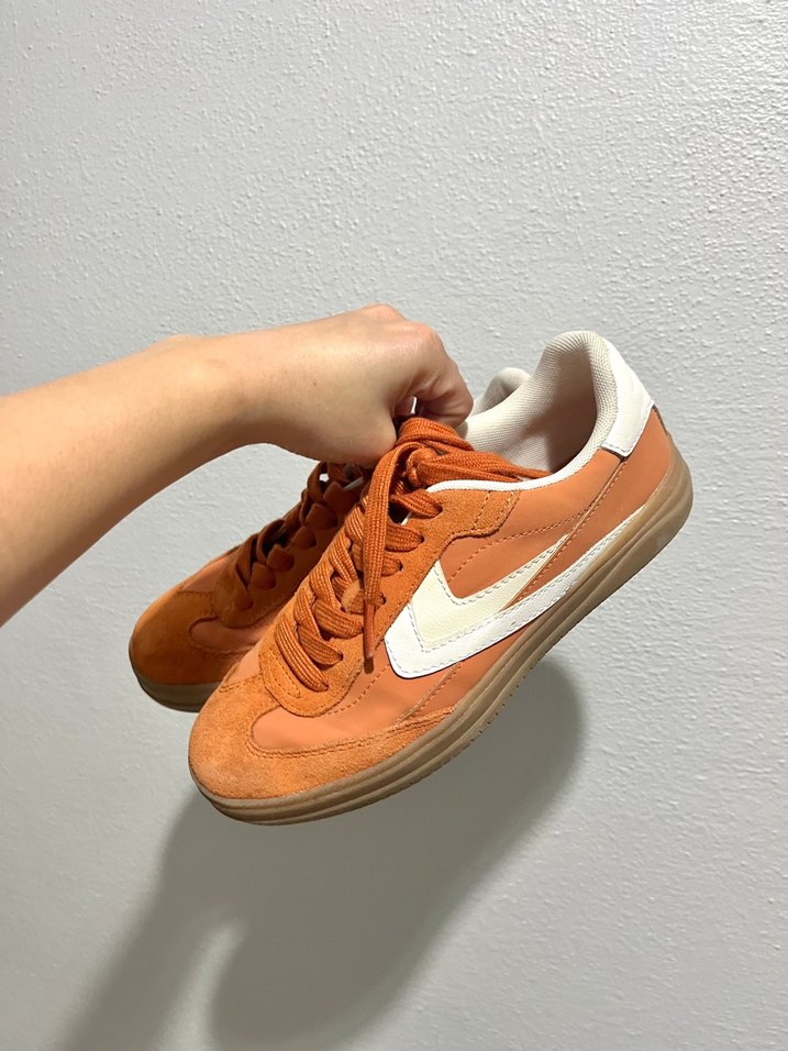 Turuncu Süet Sneaker — görsel 3/5