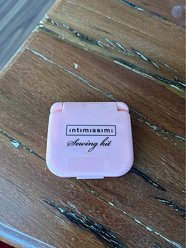 Intimissimi dikiş kiti